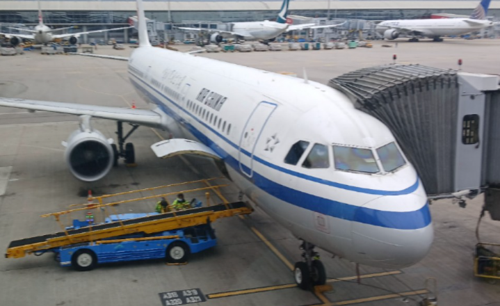 美国空派